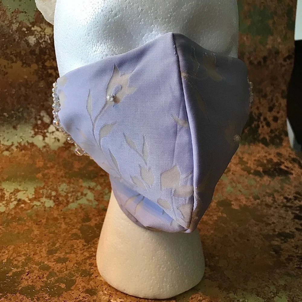 HANDCRAFTED 